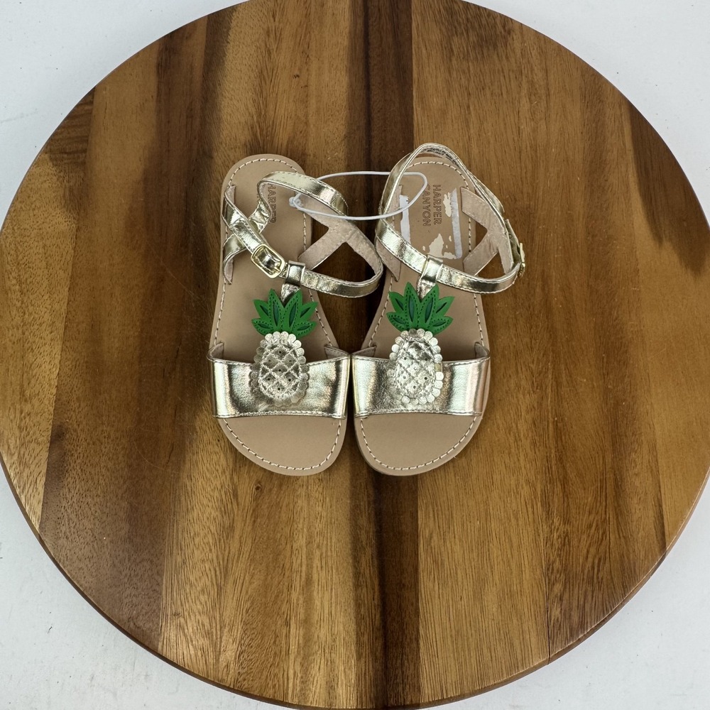 New Little Kids Harper Canyon Pineapple Gold Strappy Comfort Sandals Size 12 C